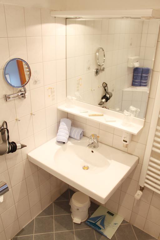 Hotel Ostfriesland Garni Norden Exterior photo