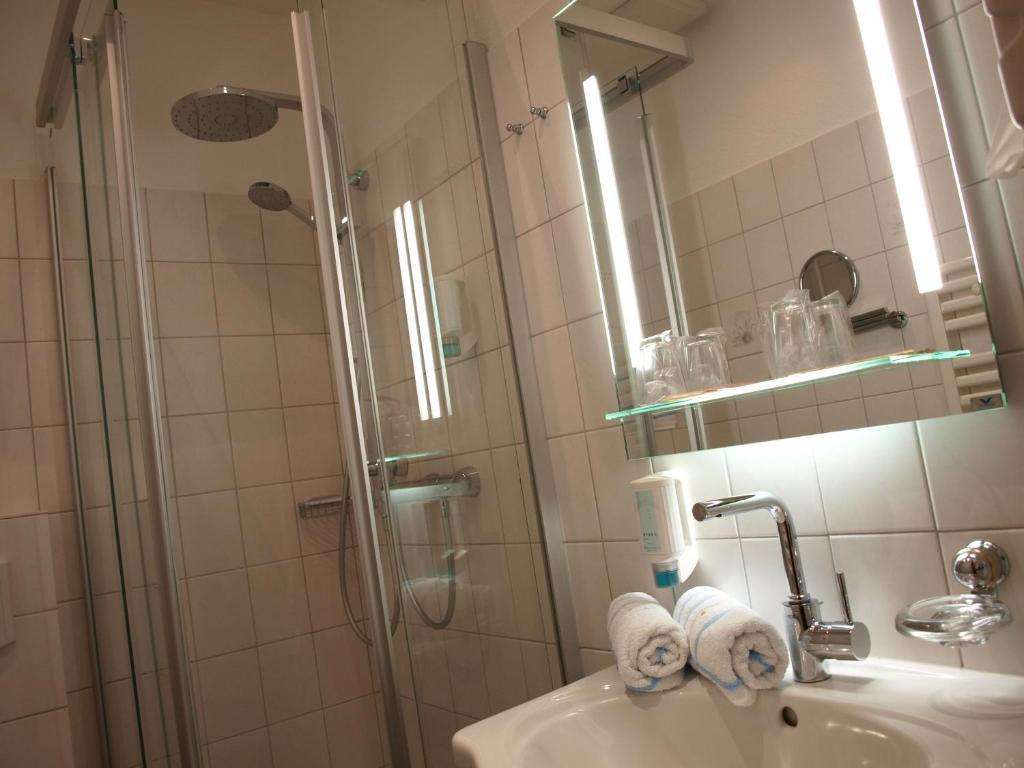 Hotel Ostfriesland Garni Norden Room photo