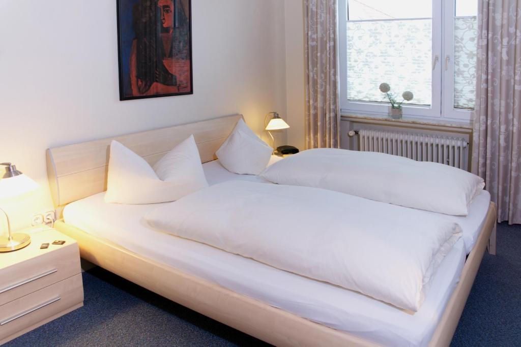 Hotel Ostfriesland Garni Norden Room photo