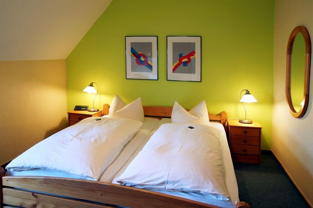 Hotel Ostfriesland Garni Norden Exterior photo