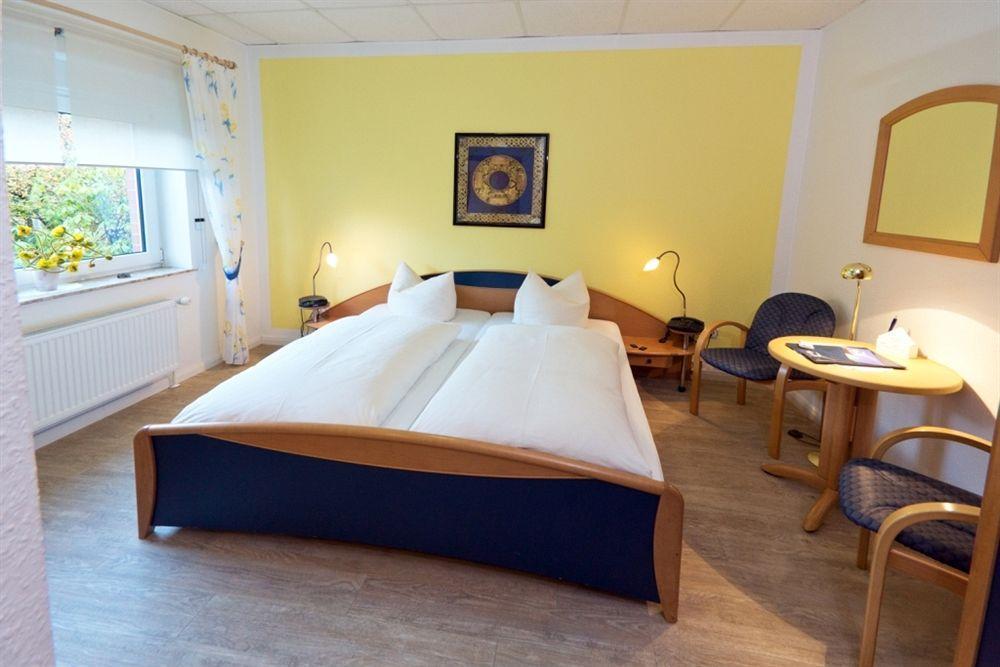 Hotel Ostfriesland Garni Norden Exterior photo
