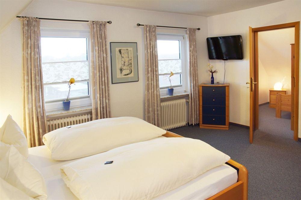 Hotel Ostfriesland Garni Norden Exterior photo